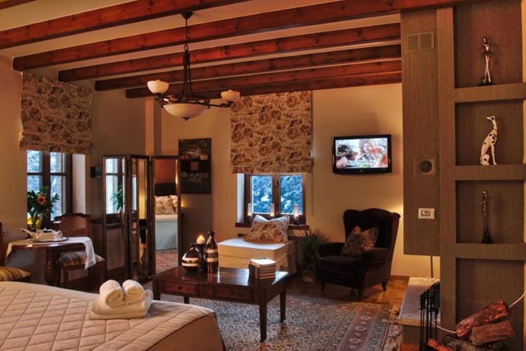 Methexis Boutique Hotel ديميتسانا الغرفة الصورة